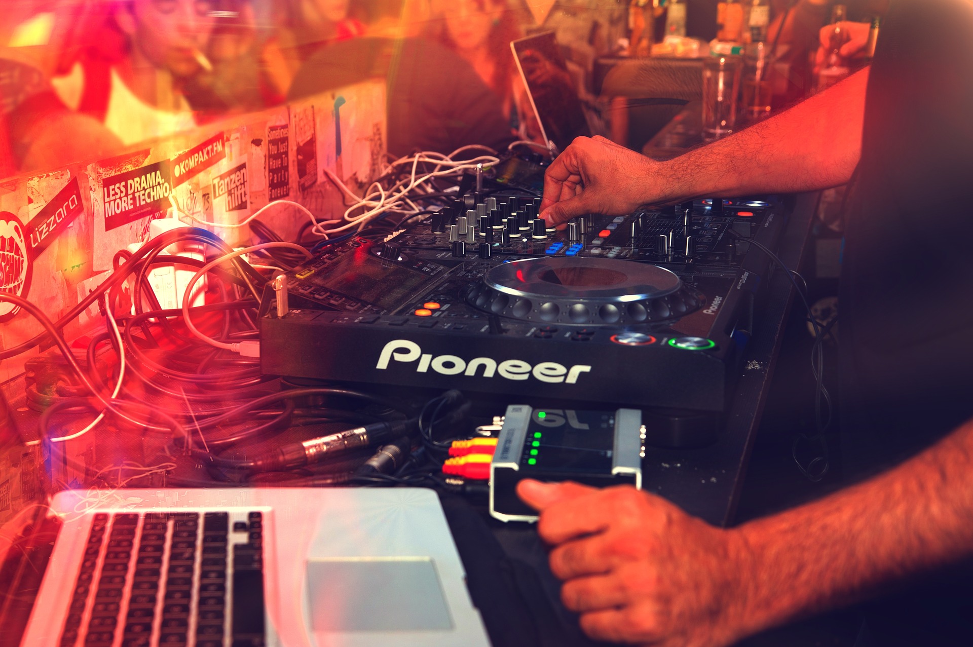 Musiken som spelas på klubbarna